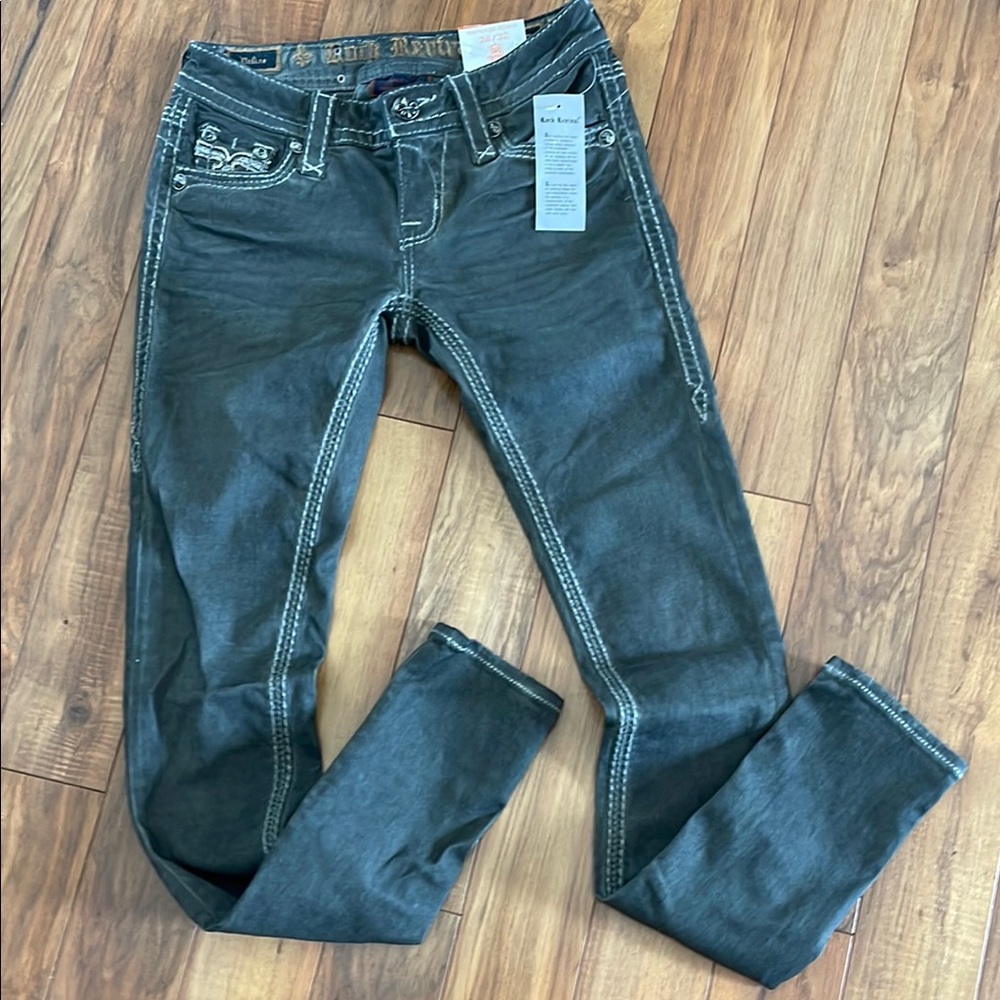 Buckle Black Skinny Jeans with Contrasting Stitching